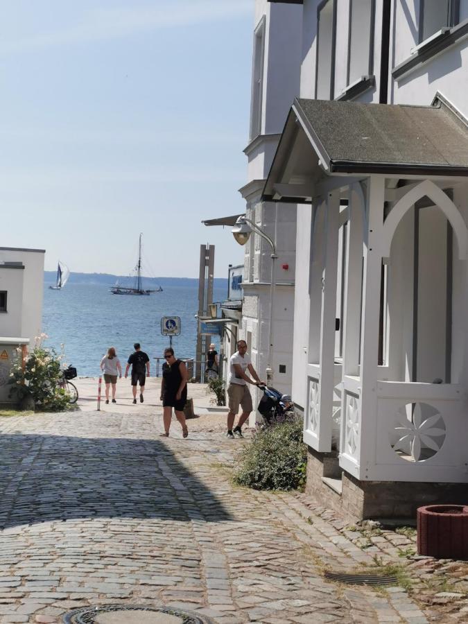 Homelig Altstadt Ferienwohnungen Sassnitz Bagian luar foto